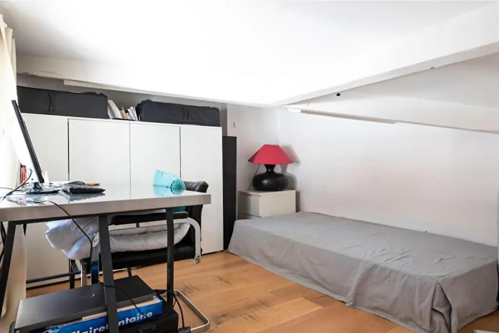 Appartement Tocqueville Paris